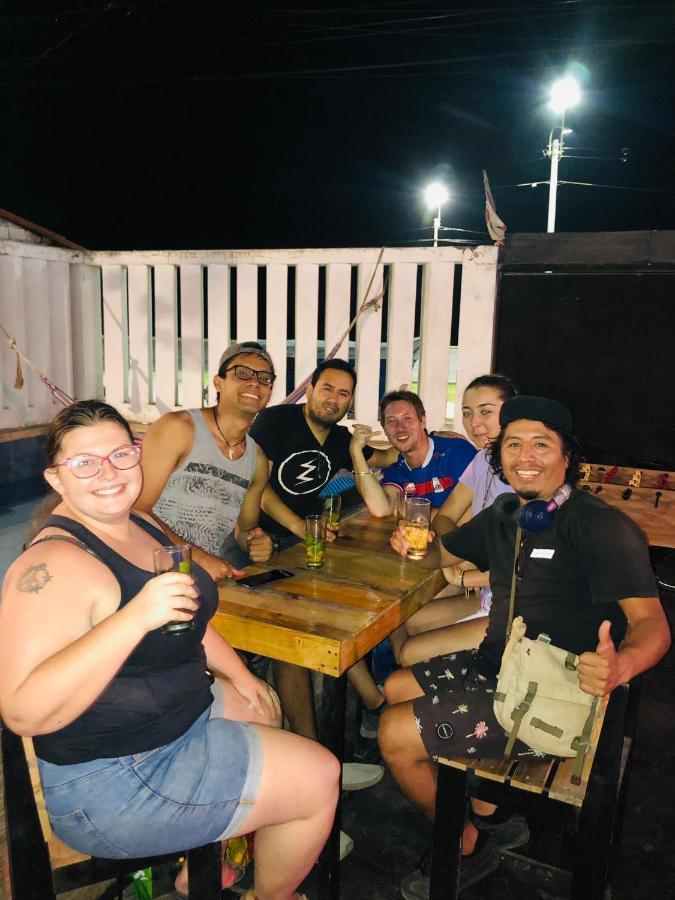 Hostel Pointbreak Surf Camp Huanchaco Exterior foto